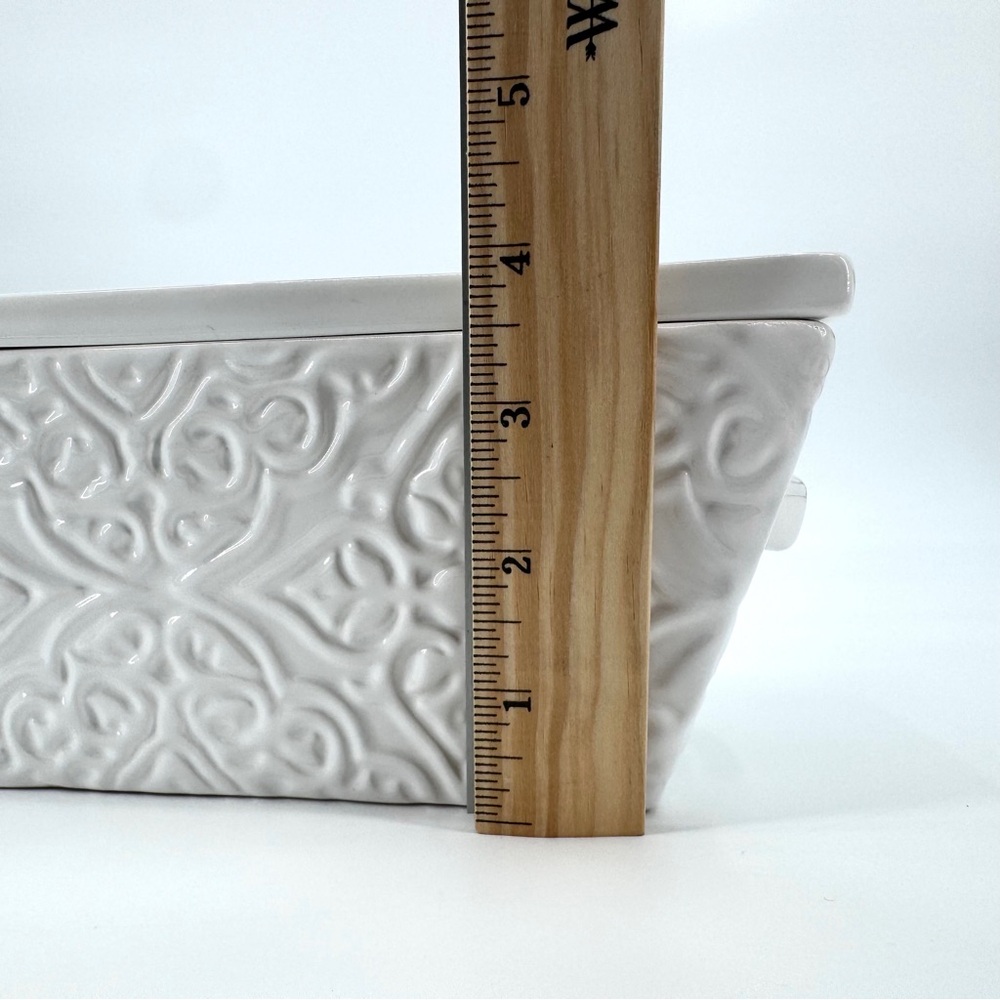 Real Home Earthenware Embossed Scroll 9” Lidded Loaf Dish - Picture 6 of 11